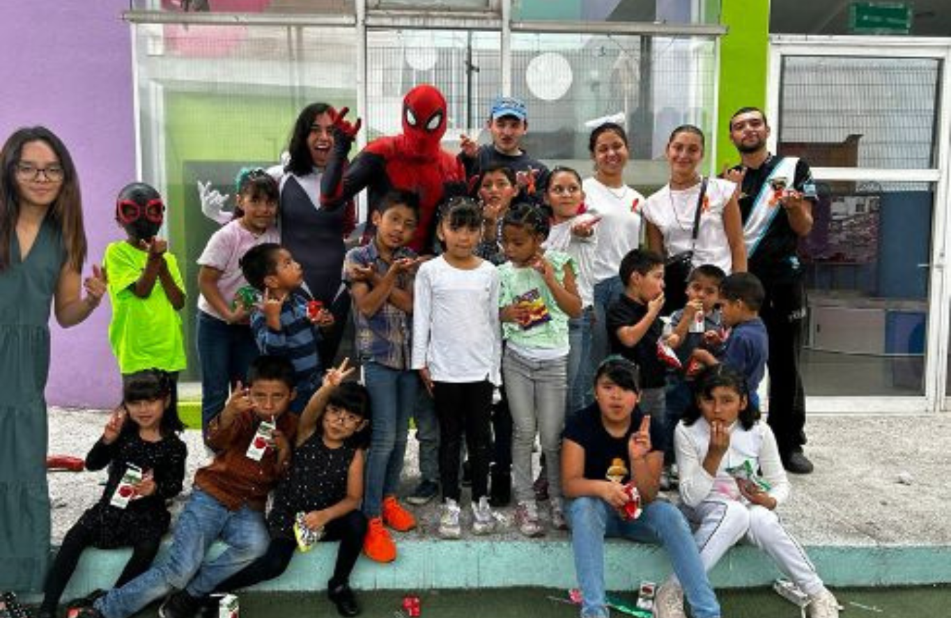 Voluntarios de Responsabilidad Social realizan actividades en el DIF Huixquilucan
