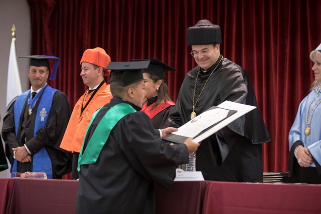 El 31 de mayo de 2017, 36 egresados de la Facultad se graduaron como licenciados en Administración Turística, Dirección Internacional de Hoteles, Dirección de Restaurantes y Gastronomía, obteniendo además el Bachelor Degree correspondiente de Le Cordon Bleu.