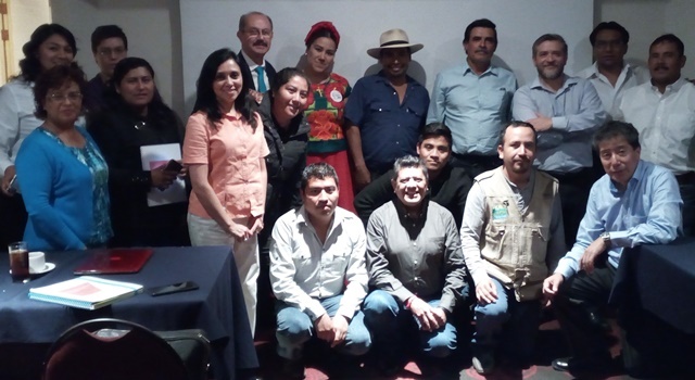 Durante el mes de noviembre de 2017, los profesores Alberto Peralta y René Rivera impartieron Talleres de Profesionalización en Turismo Cultural y Religioso