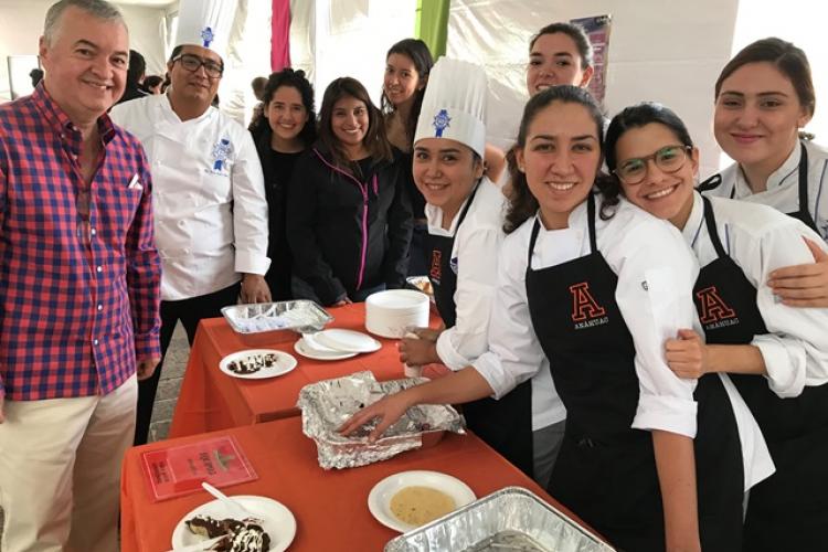 En el marco de la celebración del Día Nacional de la Gastronomía Mexicana, nuestra Facultad organizó el sábado 11 de noviembre de 2017 en el Campus Norte el 2º Festival Gastronómico Anáhuac “Enchiladas de México”