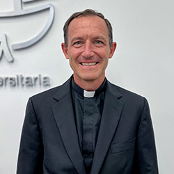 P. Enrique Tapia, L. C.