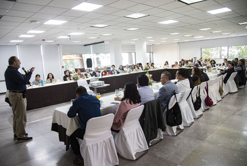Dr. Rafael Alcaraz Rodríguez imparte taller