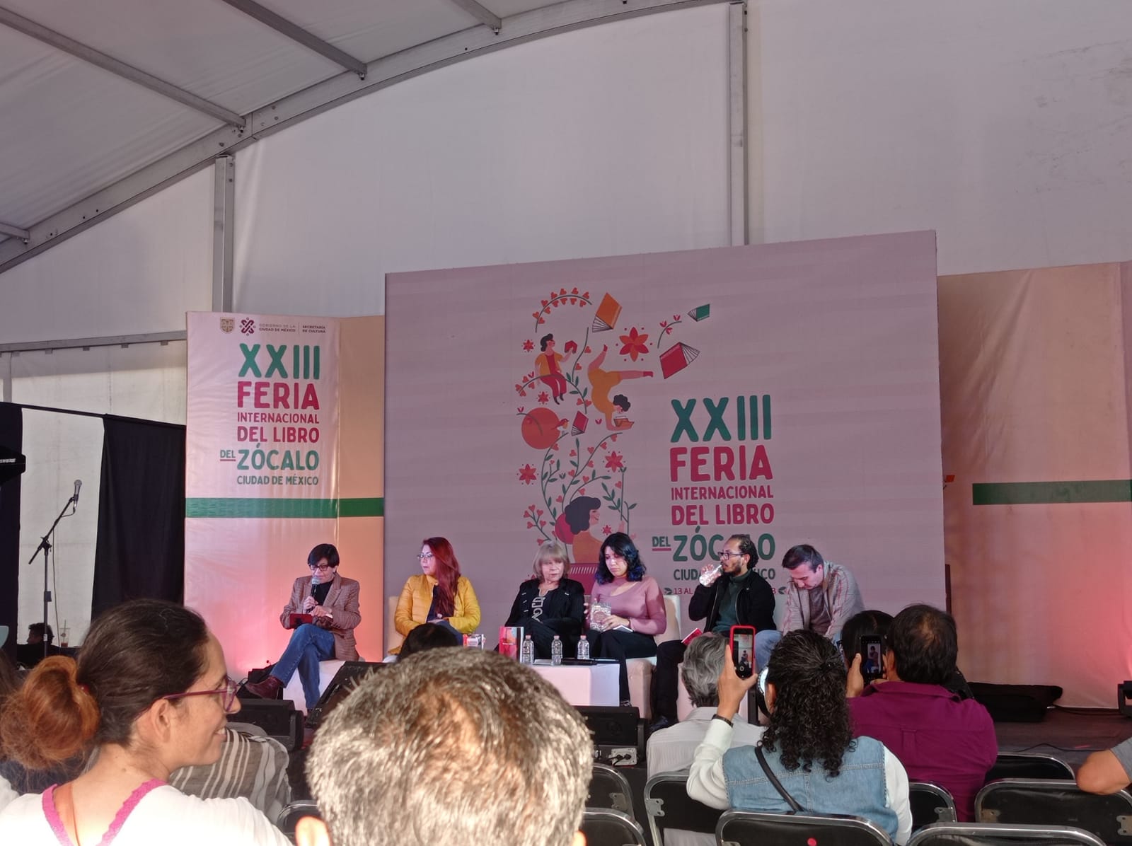 Melissa Pasten, colaboradora de la Biblioteca, presenta su libro en la XXIII FIL del Zócalo de Ciudad de México 2023