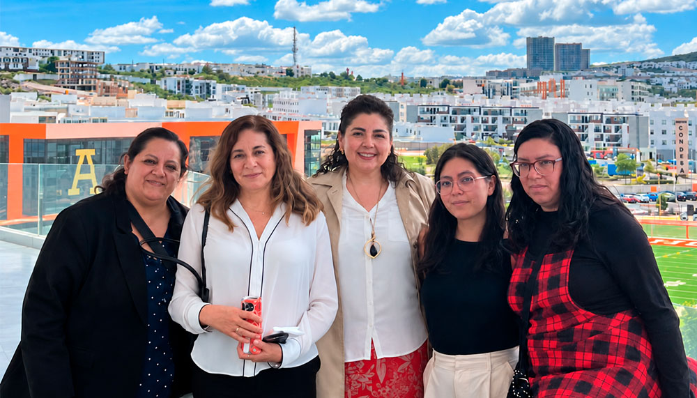 Participamos en el coloquio Bibliotecarios por la Educación 2026