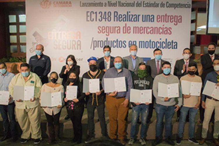 Se presentó el Estándar EC1348 “Realizar una entrega segura de mercancías y productos en motocicleta”