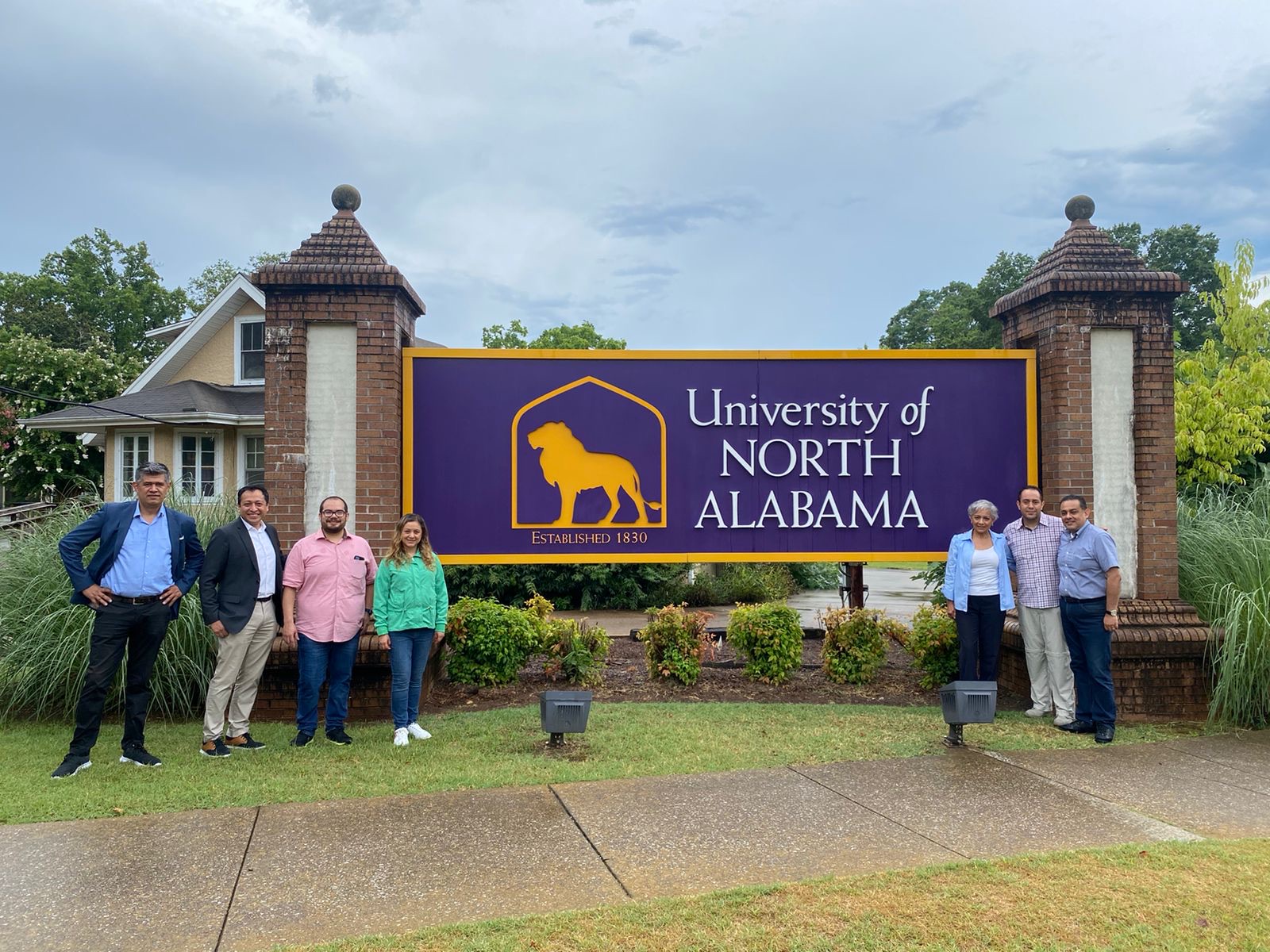 Los alumnos del Doctorado en Ingeniería Industrial de la Universidad Anáhuac Mexico, cursaron su seminario internacional en ingeniería en la Universidad de North Alabama.