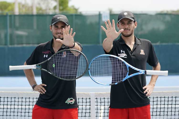 Porque una no es ninguna, Rogelio Siller y Alonso Delgado, bicampeones de la Universiada