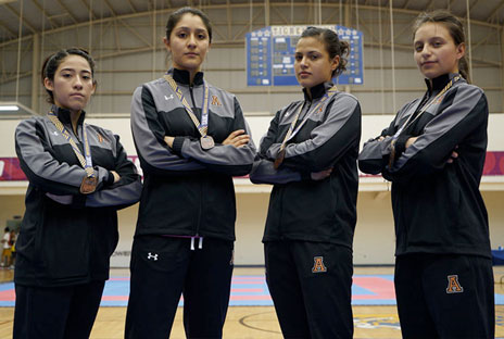 Felicidades a nuestras leonas Martha Mancera, Miroslava Márquez, Ivette Martínez y Liliana Martínez