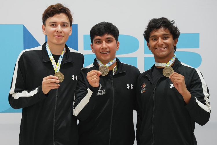 Raúl Martínez, Anthony Pérez y Pablo Soto