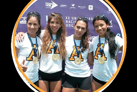 Felicidades a nuestras alumnas Natali Brito, Paola Vázquez, Amancay González y Claudia Soberanes