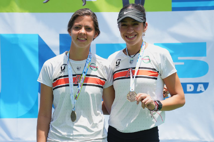 Renata Romano y Valeria Alonso