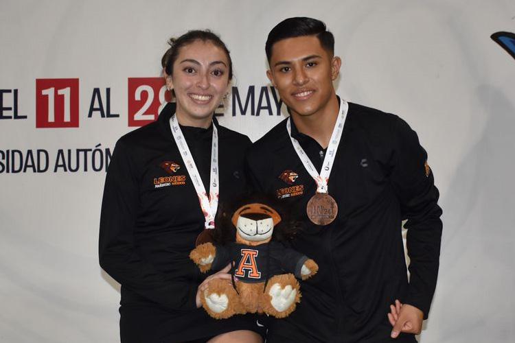 Paula Lozoya y Arturo Martínez