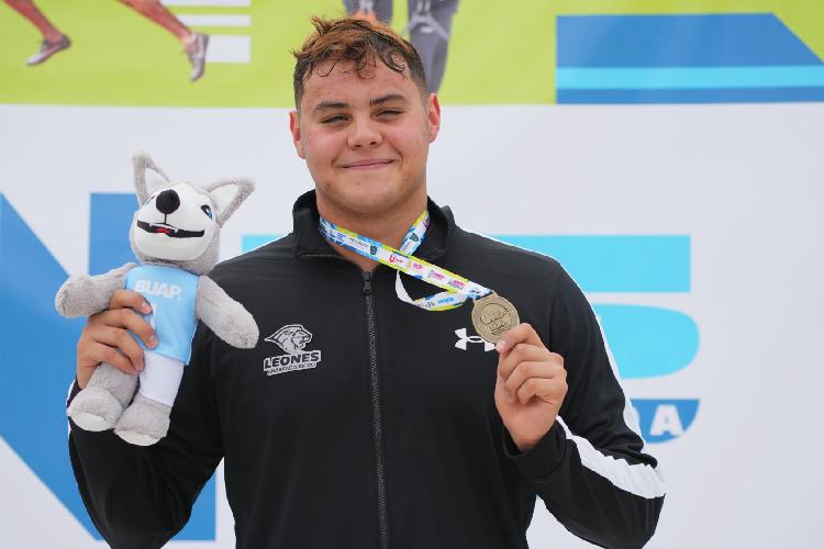 Carlos Aguirre Oro