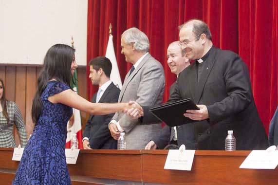 Ceremonia de Graduación de los Programas de Liderazgo