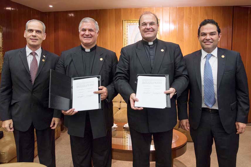 Firma Convenio de Colaboración Magdala Center