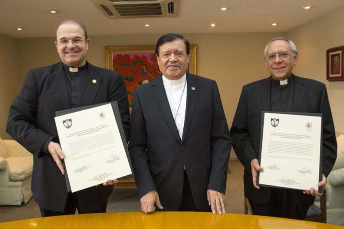 Firma del Convenio con la Universidad Pontificia de México
