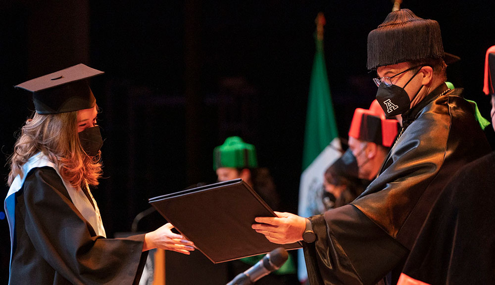 Ceremonia Solemne de Graduación de Licenciatura