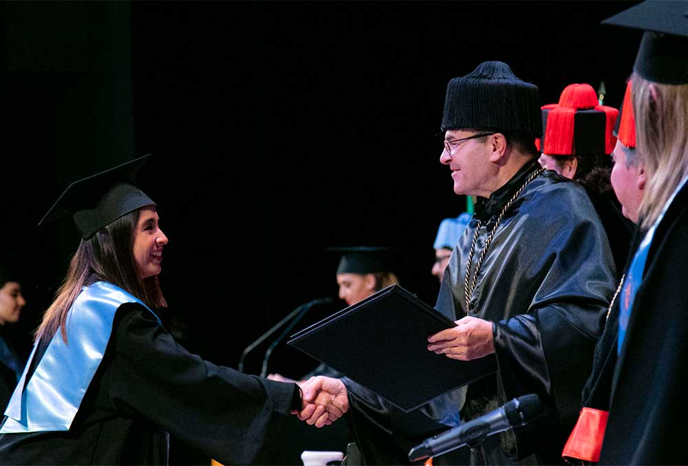 Ceremonia Solemne de Graduación de Licenciatura