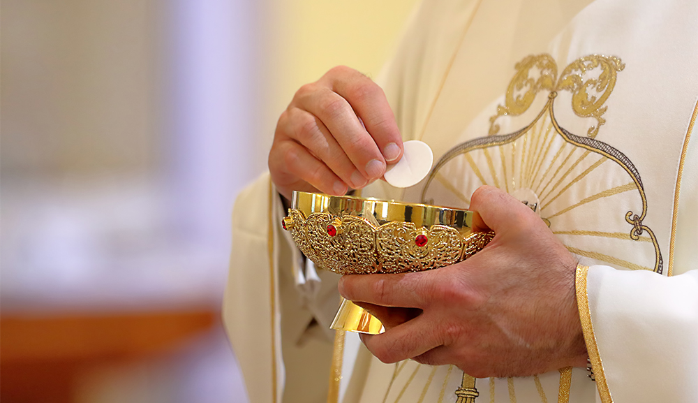 Asiste al curso de Sacramentos: De niños a adultos en la fe