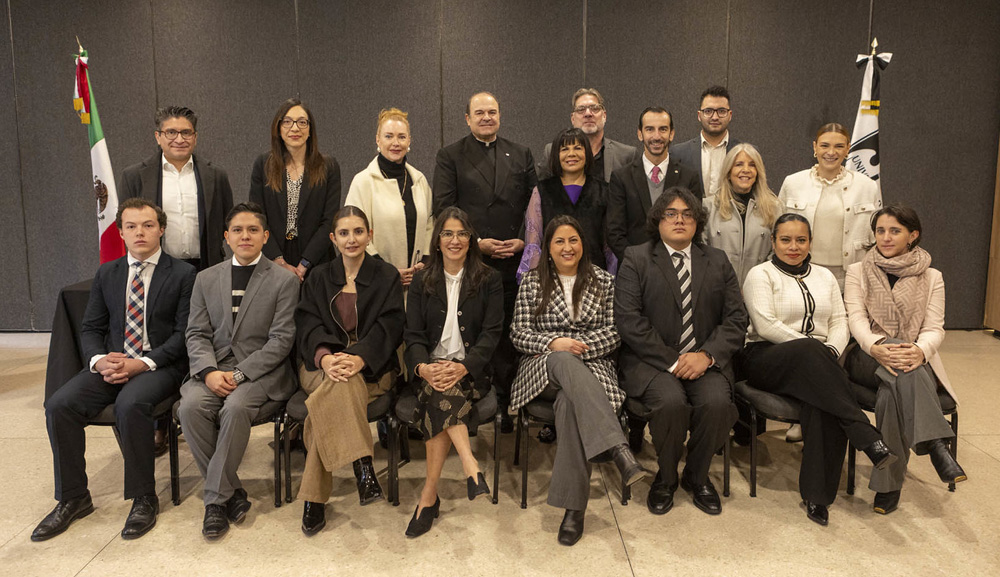 La An&aacute;huac M&eacute;xico y la C&aacute;mara de Comercio Brit&aacute;nica firman convenio de colaboraci&oacute;n