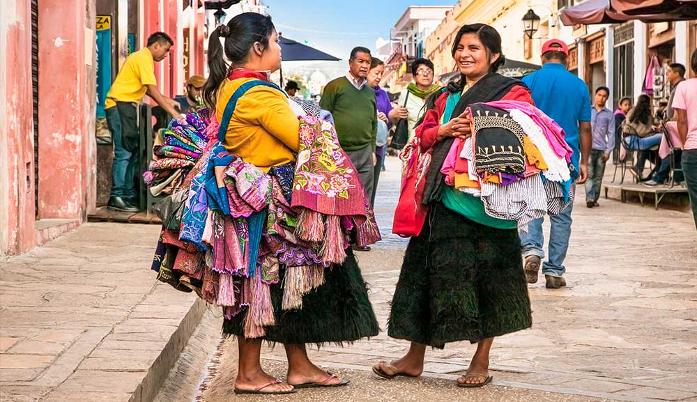 Dia-Internacional-de-los-Pueblos-Indigenas-alma-y-esencia-de-la-tierra-mexicana