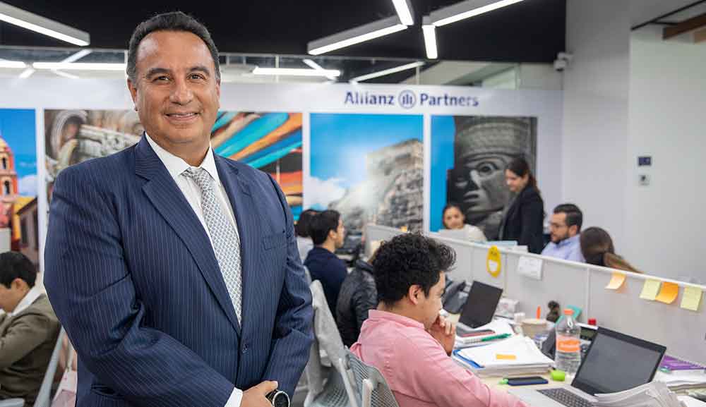 Roberto González, director general de Allianz Partners México