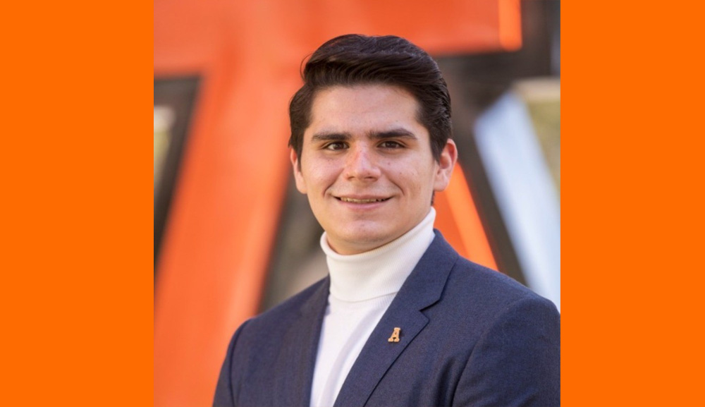 Salvador Abdala comparte su liderazgo en FESAL Campus Sur