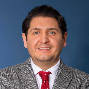 Dr. Javier Espinoza de los Monteros