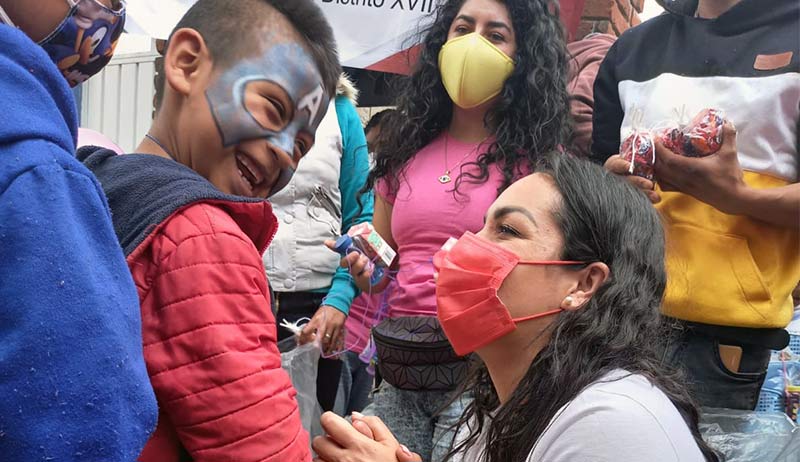 Mariana Valdez, líder Anáhuac que trabaja a favor del bien común