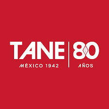 Rocío Bilbao, marketing director de TANE México, imparte conferencia a miembros de la Anáhuac