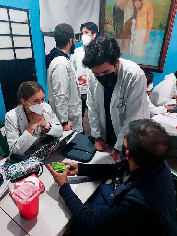 El apostolado Misiones Médicas del Campus Sur realiza su primera visita