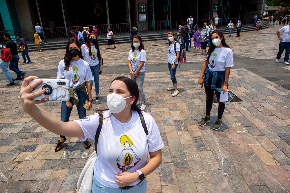 La familia Anáhuac, presente en la Peregrinación Virtual a la Basílica de Guadalupe