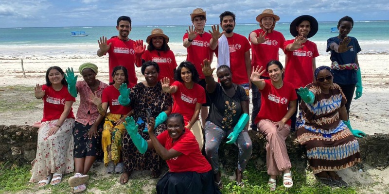 Voluntarios ASUA brigada internacional en Kenia