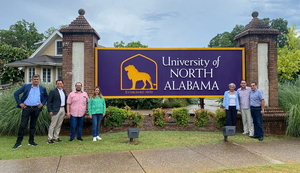 Alumnos de Ingeniería participan en seminario internacional en la Universidad de North Alabama 