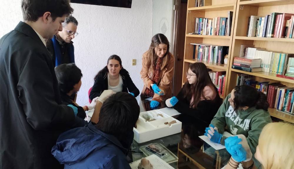 Alumnos de Historia realizan prácticas profesionales y servicio social en el CEICA