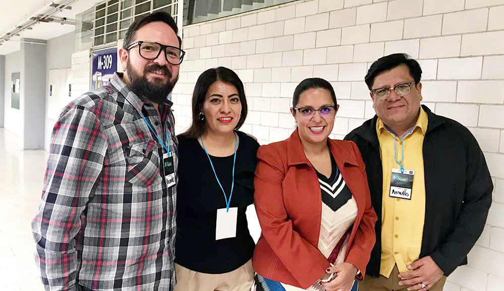 Facultad de Comunicación participa en encuentro de la AMIC