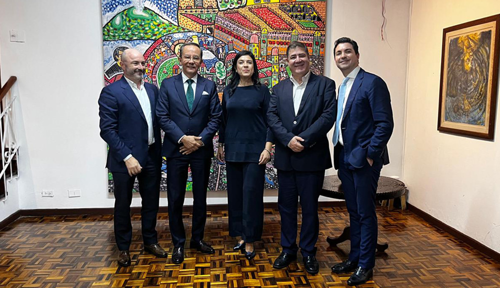 Proyecto doctoral de la Anáhuac se integra a iniciativas estratégicas del COMCE y CEM