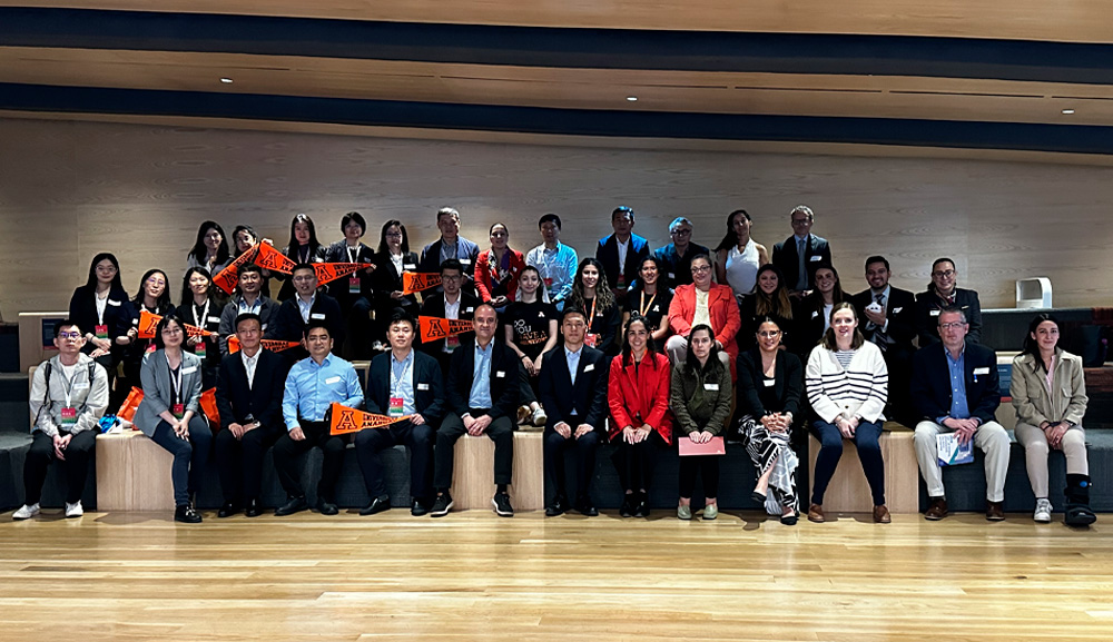 Visitas internacionales de China fortalecen vínculos con nuestra universidad 
