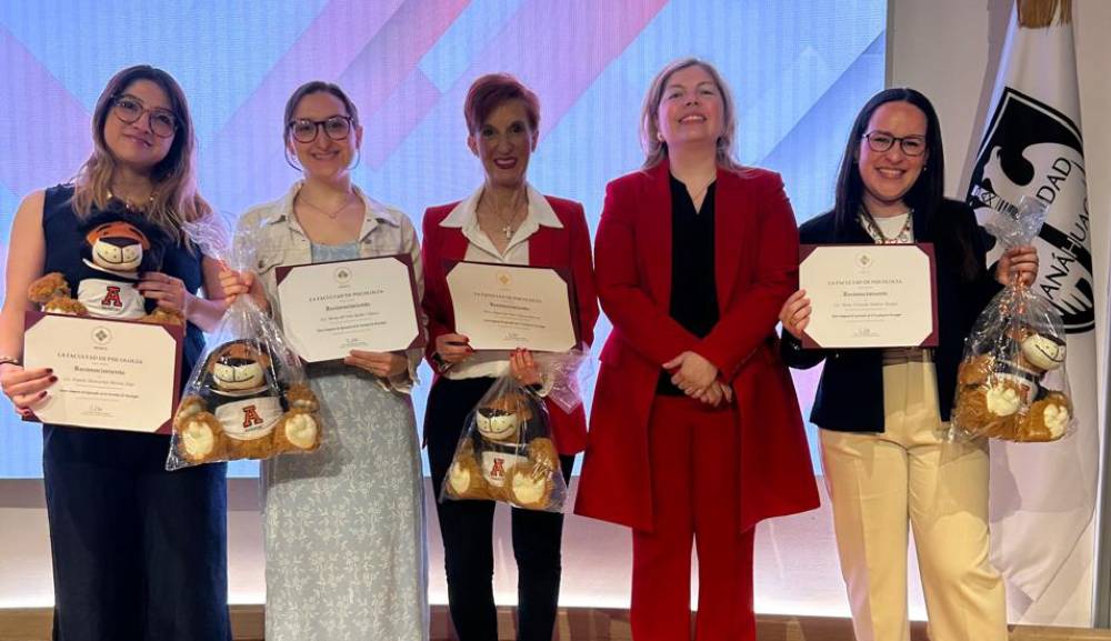 La Facultad de Psicología celebra el tercer Simposio de Egresados