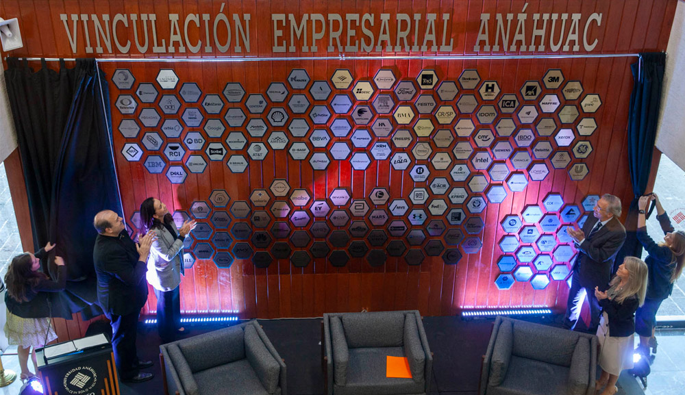 Inauguramos el Muro de Vinculación Empresarial Anáhuac