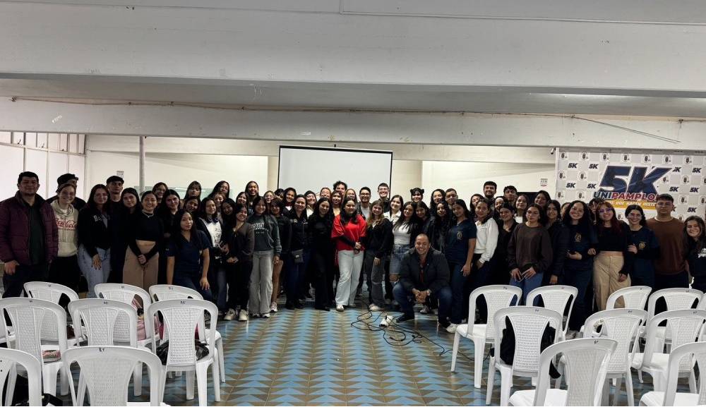 Fortalecemos la internacionalización con visita a la Universidad de Pamplona