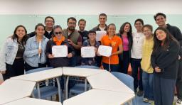 Nuestros alumnos participan en taller sobre discapacidad visual