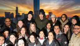 Alumnos de Economía y Negocios cierran proyecto internacional en Chicago