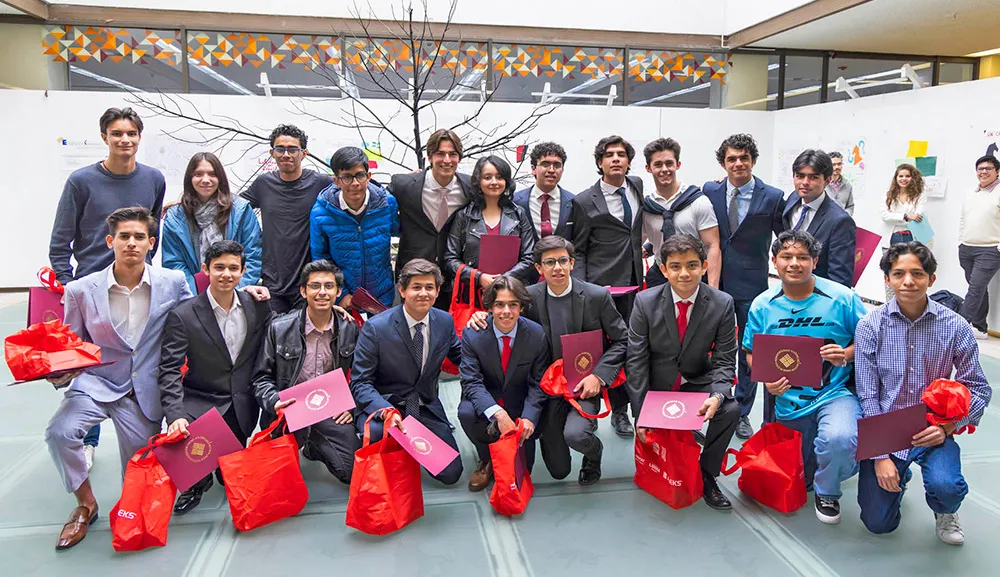 Talento matemático destaca en el 29° Concurso Nacional A.N. Kolmogórov 