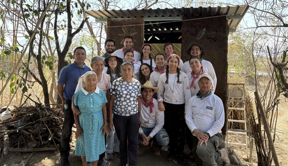 Voluntarios Anáhuac transforman comunidades en Oaxaca durante las Brigadas Misioneras