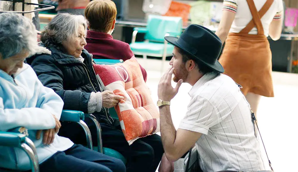 Alumnos de CULMEN realizan jornadas artísticas en Fundación Alzheimer