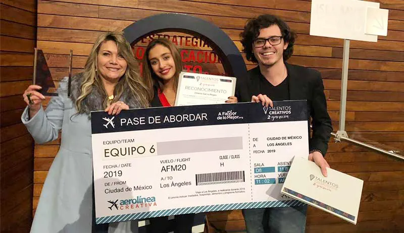 Alumnos de Comunicación ganan el concurso de Talentos Creativos - A favor de lo mejor