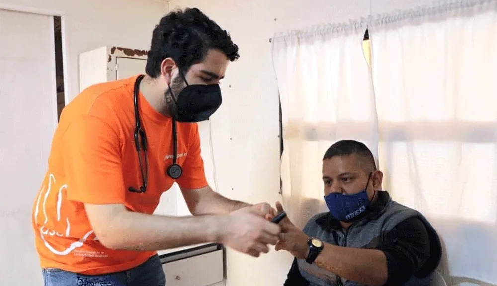 Alumnos se suman a las Jornadas de Salud Anáhuac en Huixquilucan