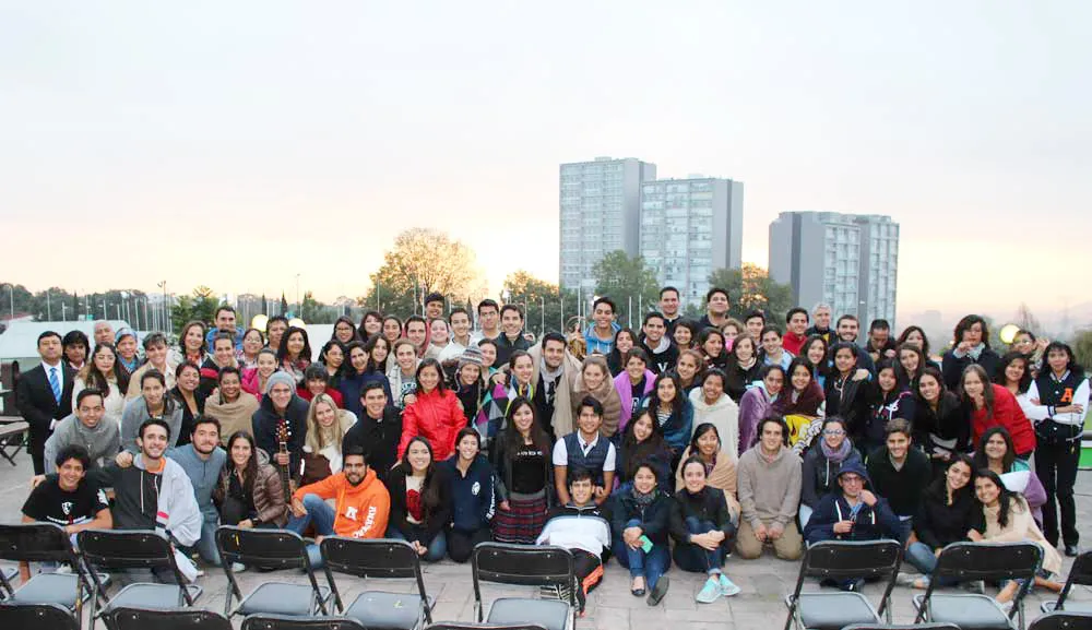 Celebramos la Adoración Nocturna en nuestro Campus Sur