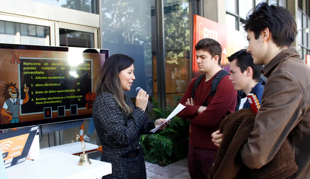 Biblioteca Anáhuac participa en la Bienvenida Integral Universitaria 2026